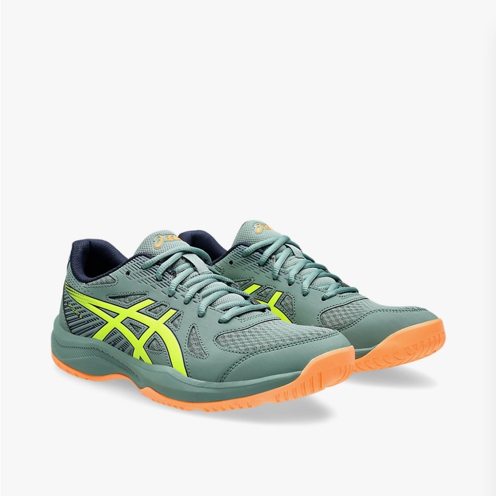 Asics men’s upcourt sneakers size 8‎